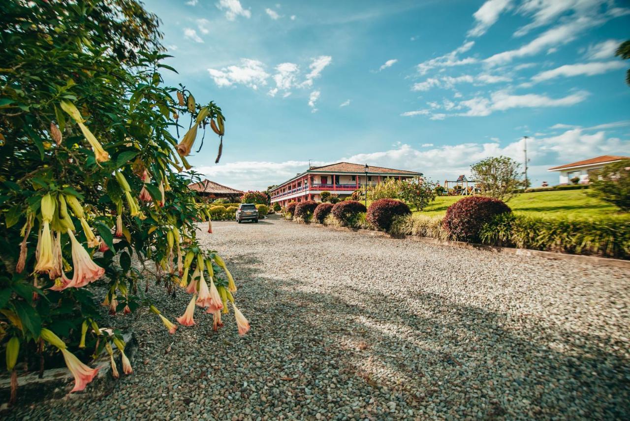 מונטנגרו Hotel Arrayanes Del Quindio מראה חיצוני תמונה